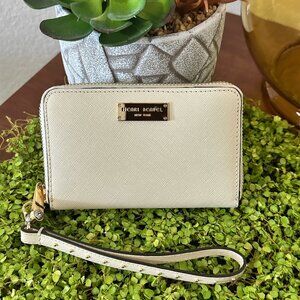 Henri Bendel Wristlet
